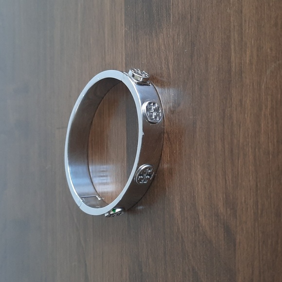 Tory Burch Jewelry - Tory Burch miller hinge bracelet